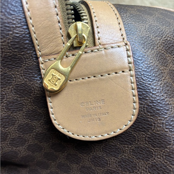 Priced to sell! 100% AUTHENTIC CELINE WEEKENDER DUFFLE BAG - Picture 8 of 9